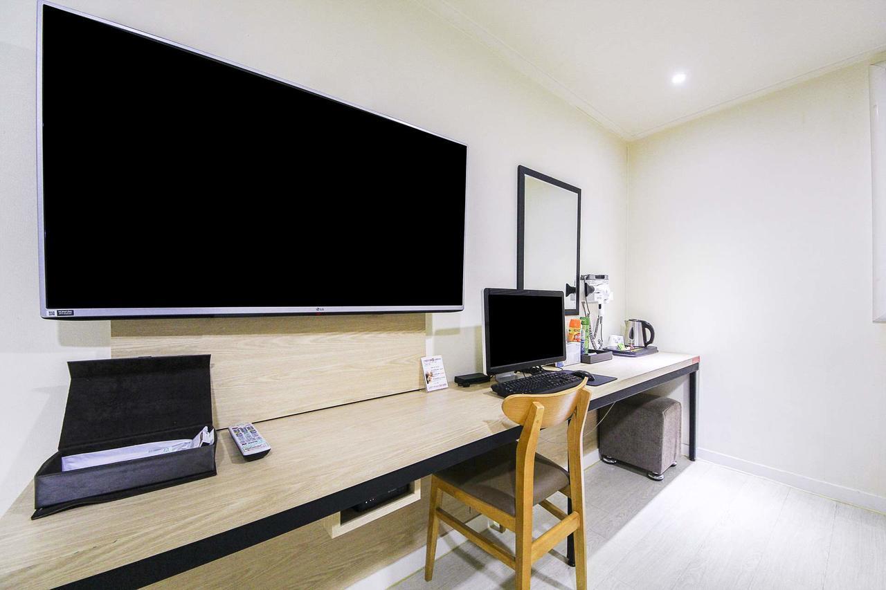 White Hotel Suwon Eksteriør bilde